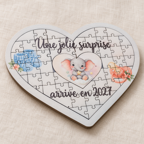 Puzzle cœur en bois personnalisé pour annoncer une grossesse, avec animal et message au choix